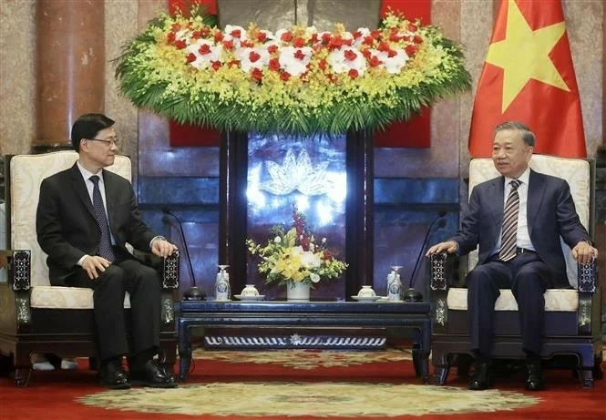 President To Lam welcomes  Hong Kong Special Administrative Region's leader