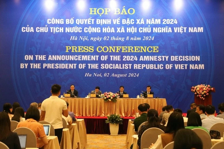 Toàn cảnh họp báo công bố Quyết định đặc xá năm 2024 của Chủ tịch nước Cộng hòa xã hội chủ nghĩa Việt Nam. (Nguồn: VGP)