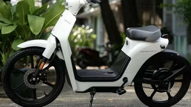 Cận cảnh xe máy điện Honda Cub E vừa về Việt Nam, giá từ 20 triệu đồng