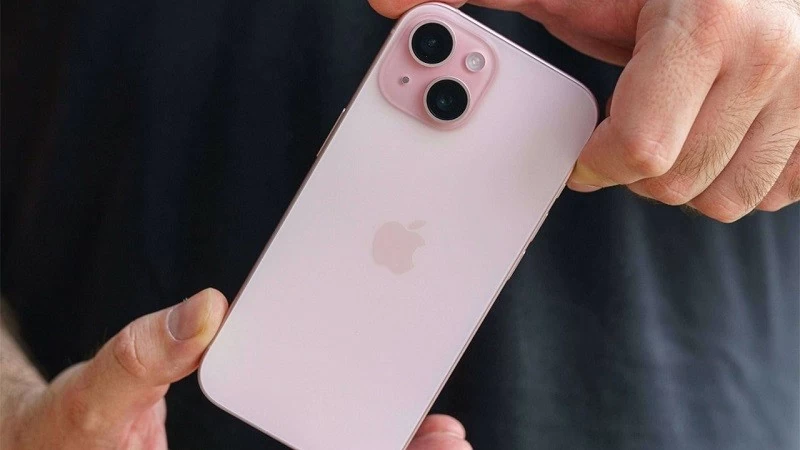 iPhone 15 là mẫu smartphone bán chạy nhất thế giới trong quý II iPhone 15 là mẫu smartphone bán chạy nhất thế giới trong quý II