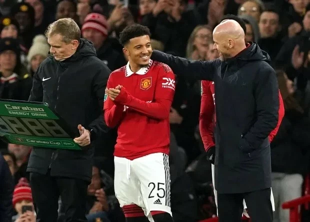 Chuyển nhượng cầu thủ MU: Barca chào bán De Jong Chuyển nhượng cầu thủ MU: Barca chào bán De Jong