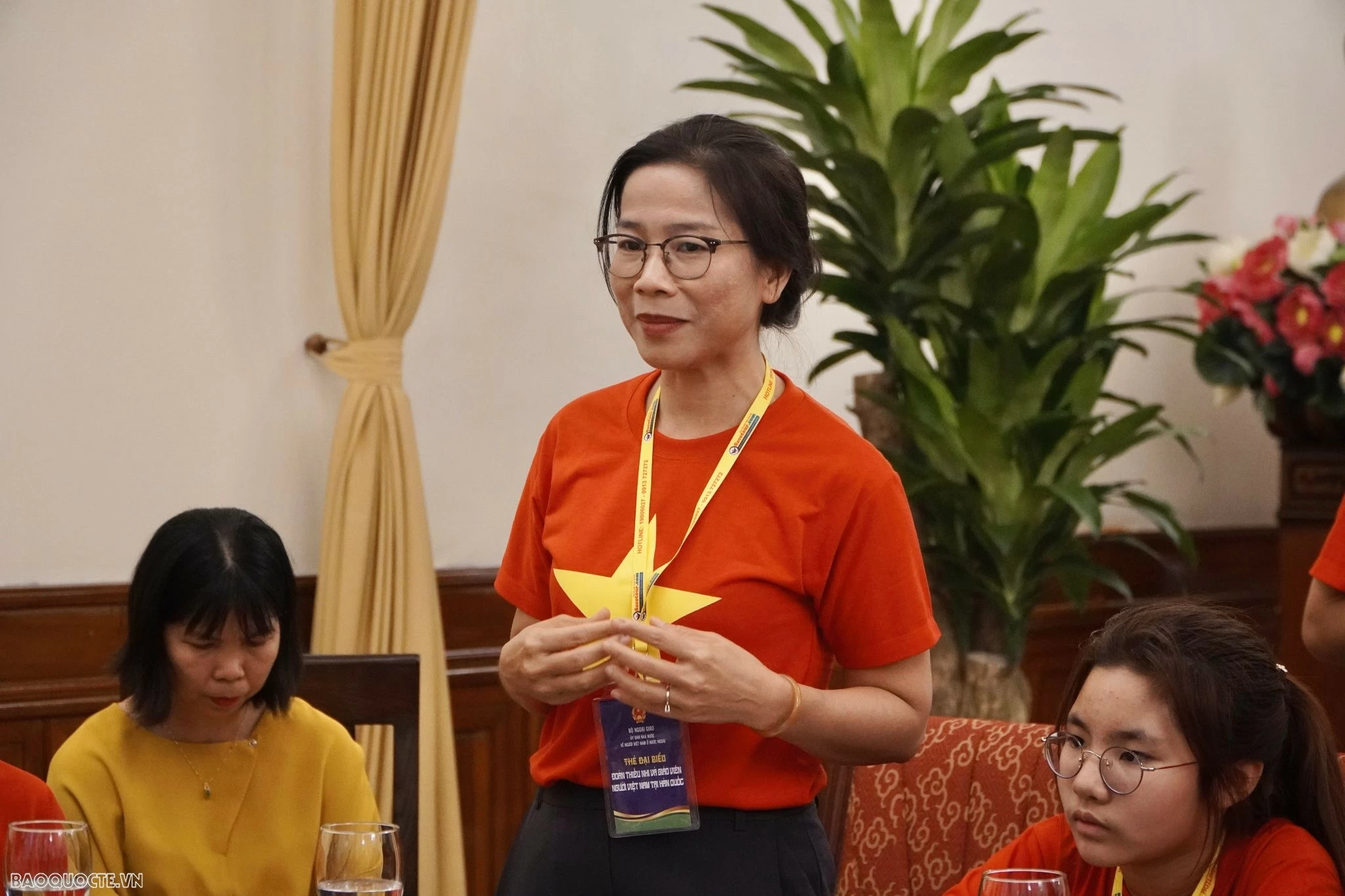 Deputy FM Le Thi Thu Hang welcomes Vietnamese children, teachers from RoK