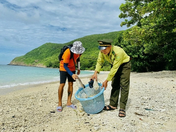 Du lịch Việt Nam vì mục tiêu giảm thiểu rác thải nhựa Du lịch Việt Nam vì mục tiêu giảm thiểu rác thải nhựa