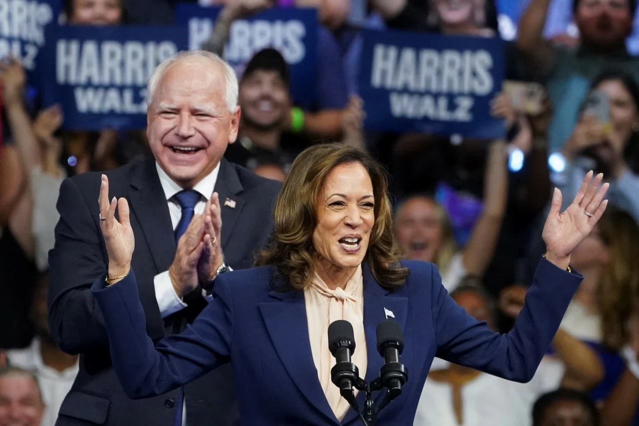 Những ai sẽ có mặt trong nội các nếu bà Kamala Harris trở thành Tổng thống?