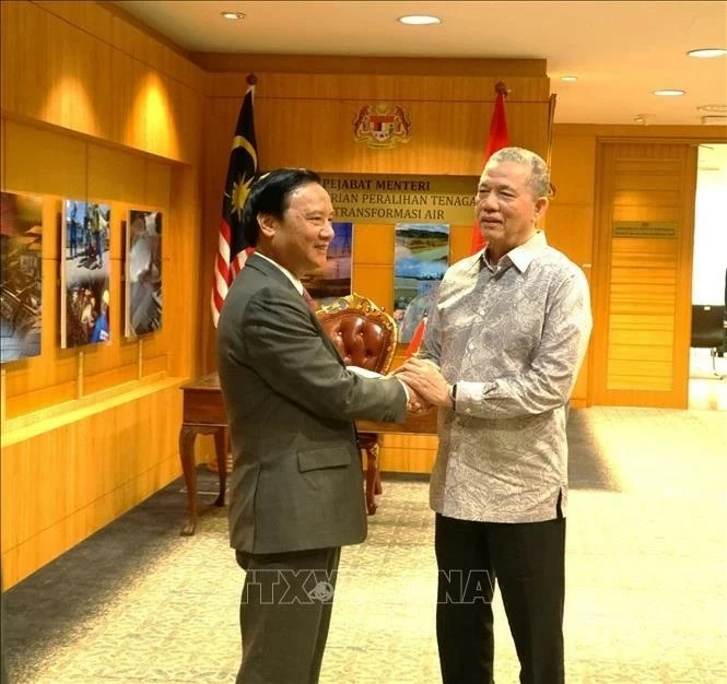 NA Vice Chairman meets with Malaysian Deputy PM