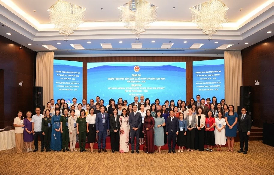 Việt Nam công bố Chương trình hành động quốc gia đầu tiên về phụ nữ, hòa bình và an ninh Việt Nam công bố Chương trình hành động quốc gia đầu tiên về phụ nữ, hòa bình và an ninh