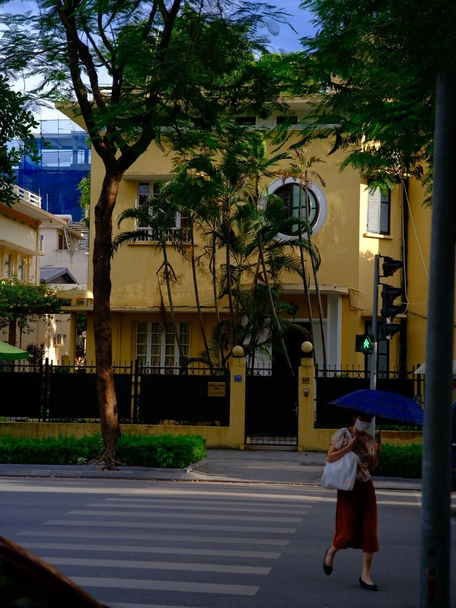 Hà Nội qua góc nhìn của Đại sứ Pakinstan Kohdayar Marri: 'Bình dị thôi... mà sao tôi bồi hồi'