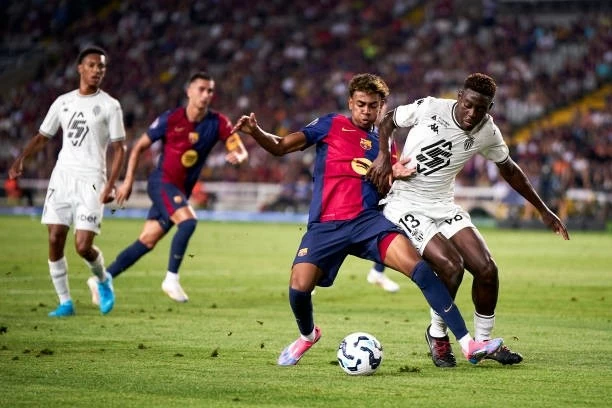 Barcelona 0-3 AS Monaco: Cú sốc đầu tiên của Flick Barcelona 0-3 AS Monaco: Cú sốc đầu tiên của Flick