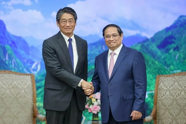 Prime Minister Pham Minh Chinh welcomes new Japanese ambassador