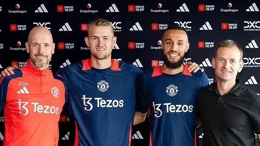 CHÍNH THỨC: MU công bố 2 tân binh Matthijs de Ligt và Noussair Mazraoui