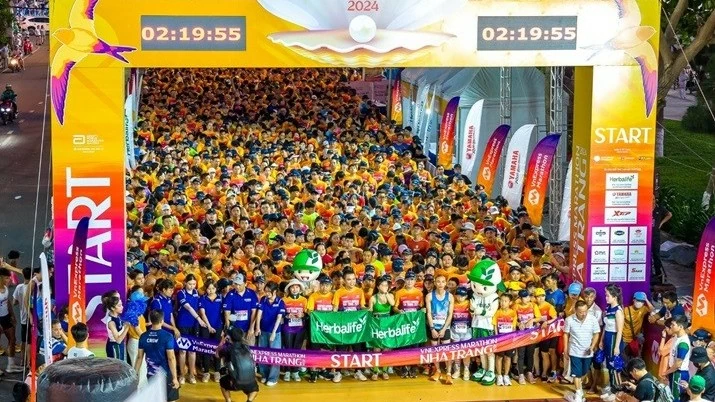 Herbalife Vietnam supported VnExpress Marathon Nha Trang to promote active lifestyles