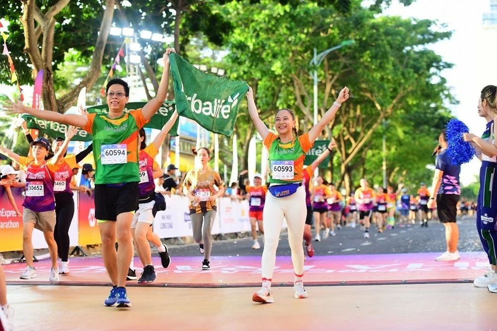 The scenic running route allowed participants to explore the beautiful scenery and tourist attractions of Nha Trang City.