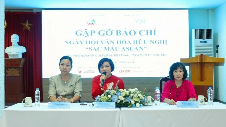 Ngày hội văn hóa hữu nghị 'Sắc màu ASEAN' sắp diễn ra tại Hoàng thành Thăng Long