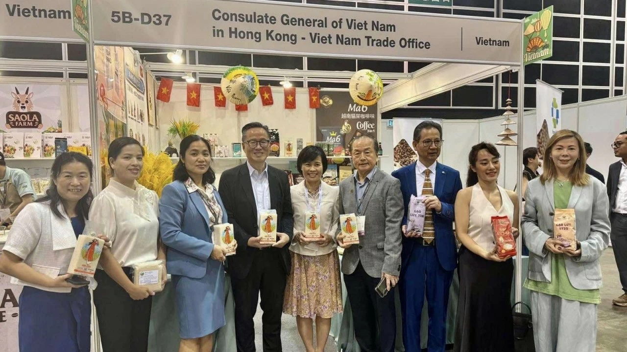 Vietnam attends International Food Expo in Hong Kong (China): Consulate General