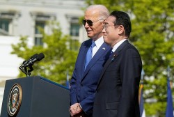 Thủ tướng Kishida Fumio sẽ thăm Mỹ, hội đàm với Tổng thống Joe Biden trước khi cả hai mãn nhiệm?