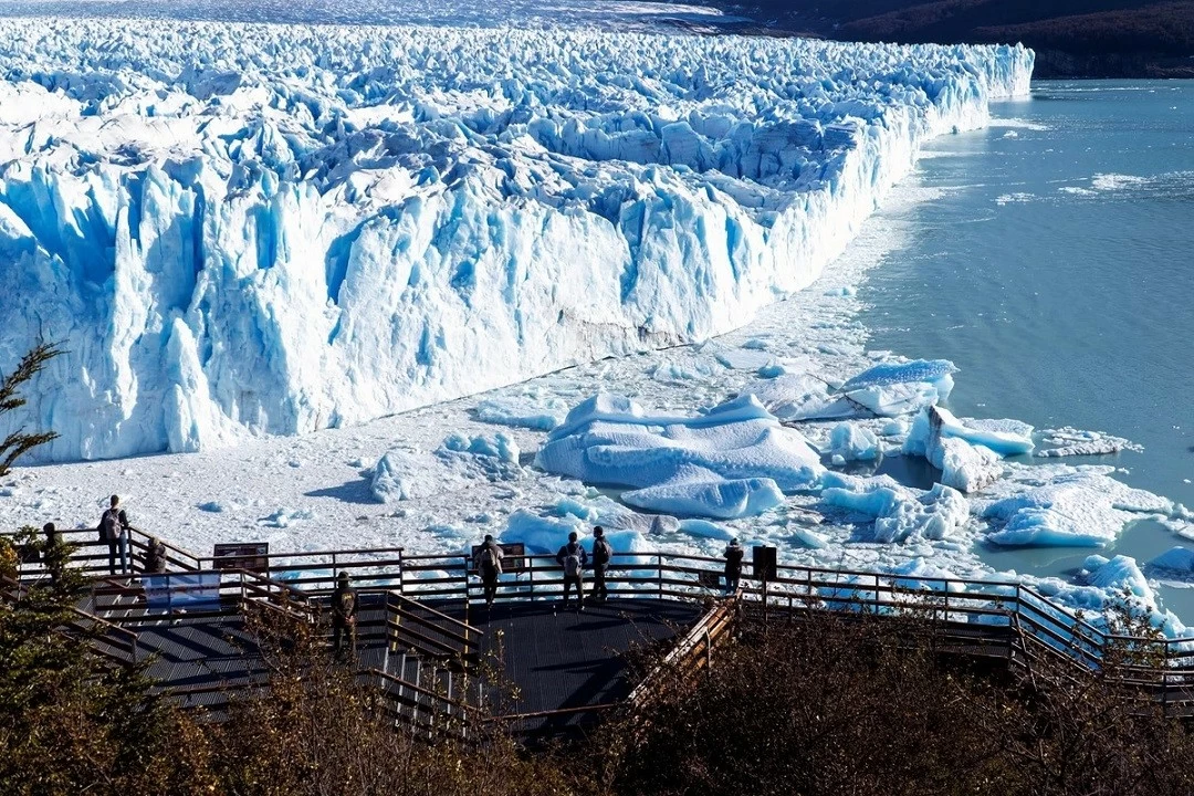 Sông băng nổi tiếng Perito Moreno Sông băng nổi tiếng Perito Moreno