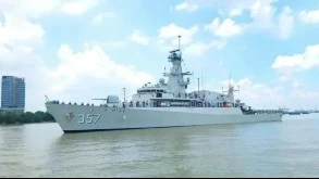 Indonesian navy ship makes friendly visit to Vietnam