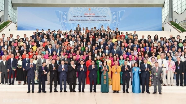 4th World Conference of OVs and 2024 Forum of OV Intellectuals and Experts convene in Hanoi