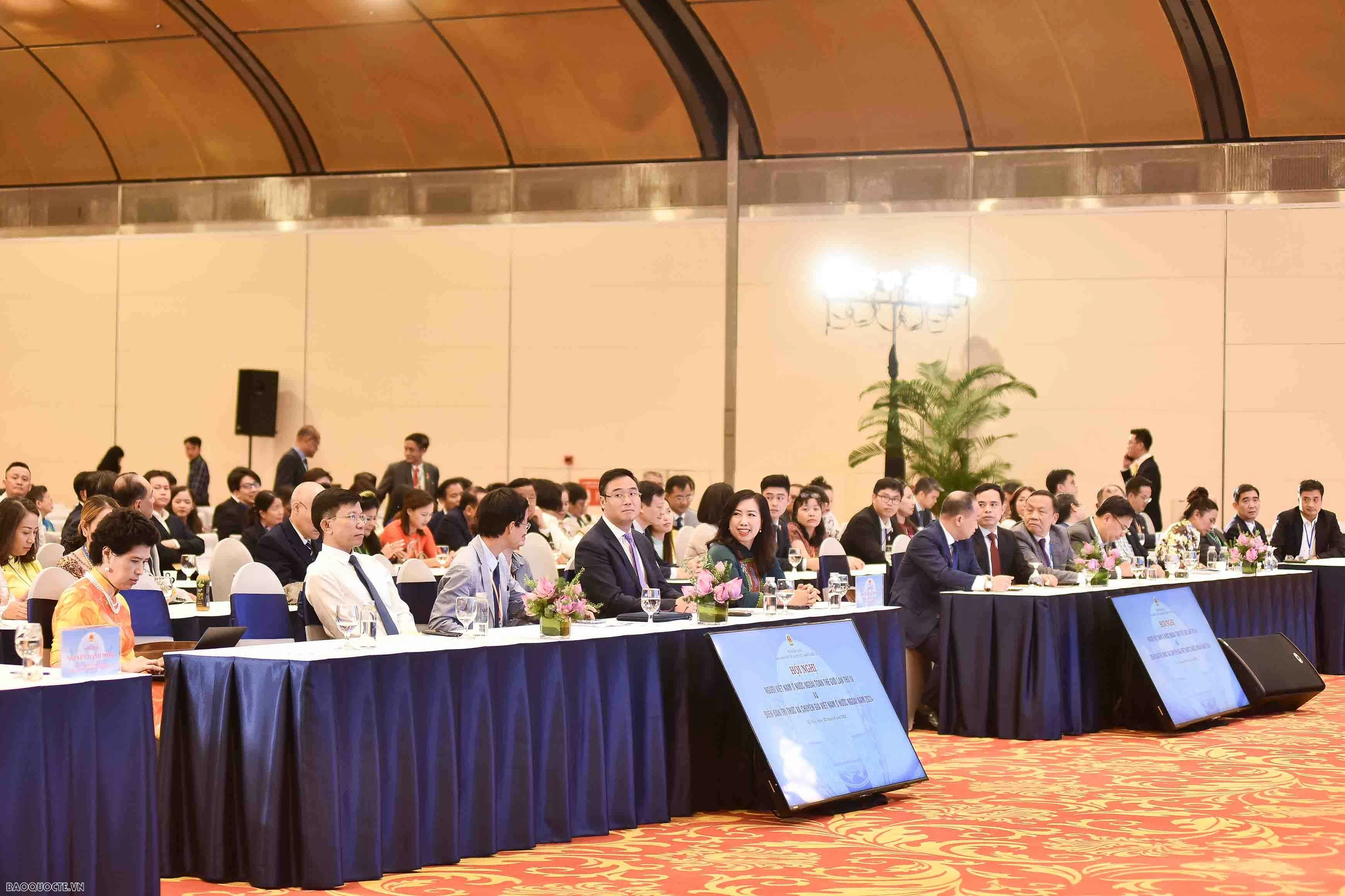 4th World Conference of Overseas Vietnamese wraps up in Hanoi