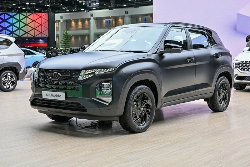 Hyundai Creta phiên bản Alpha sở hữu ba màu sơn dạng nhám nổi bật và bắt mắt