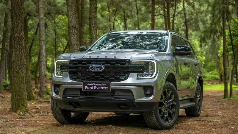 Top 4 xe SUV 7 chỗ bán chạy nhất tháng 7/2024: Ford Everest dẫn đầu