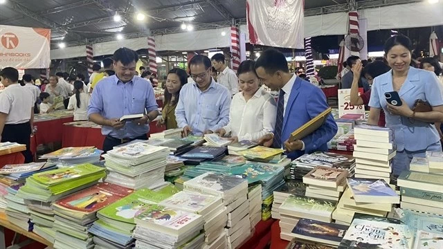 Đong Nai to host book expo this year