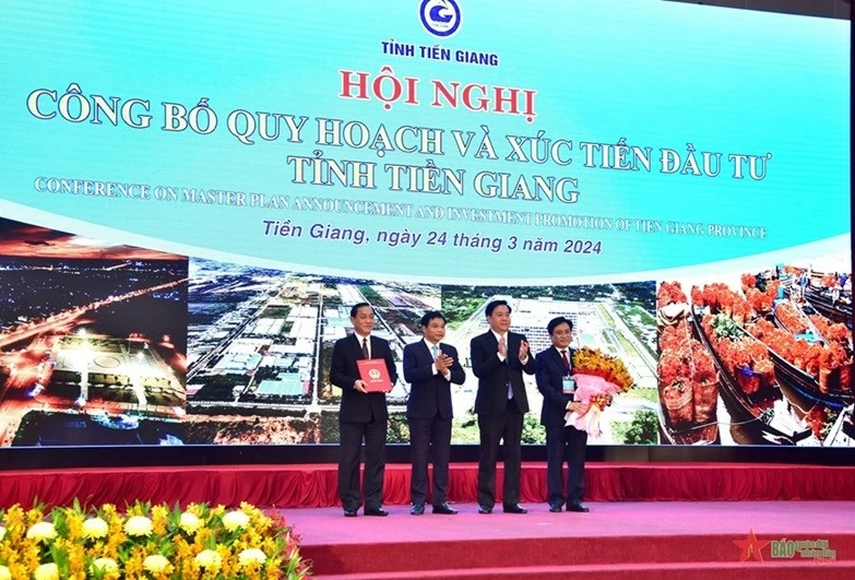 Tiền Giang nhận quyết định phê duyệt Quy hoạch tỉnh Tiền Giang thời kỳ 2021 - 2030, tầm nhìn đến năm 2050 của Thủ tướng Chính phủ