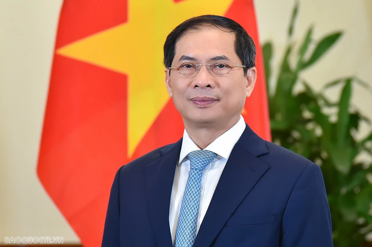 Phó Thủ tướng Chính phủ, Bộ trưởng Ngoại giao Bùi Thanh Sơn. (Ảnh: Tuấn Anh) Phó Thủ tướng Chính phủ, Bộ trưởng Ngoại giao Bùi Thanh Sơn. (Ảnh: Tuấn Anh)