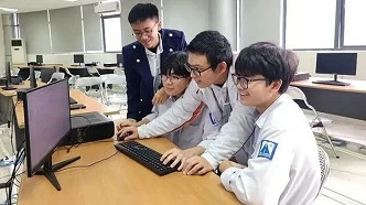 Digital transformation helps improve education quality: Experts