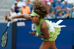 Thi đấu trận ra quân US Open 2024, Naomi Osaka mặc trang phục đậm văn hóa Nhật Bản