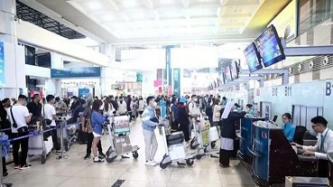 Passenger traffic at Noi Bai airport projected to rise 11% during National Day holiday