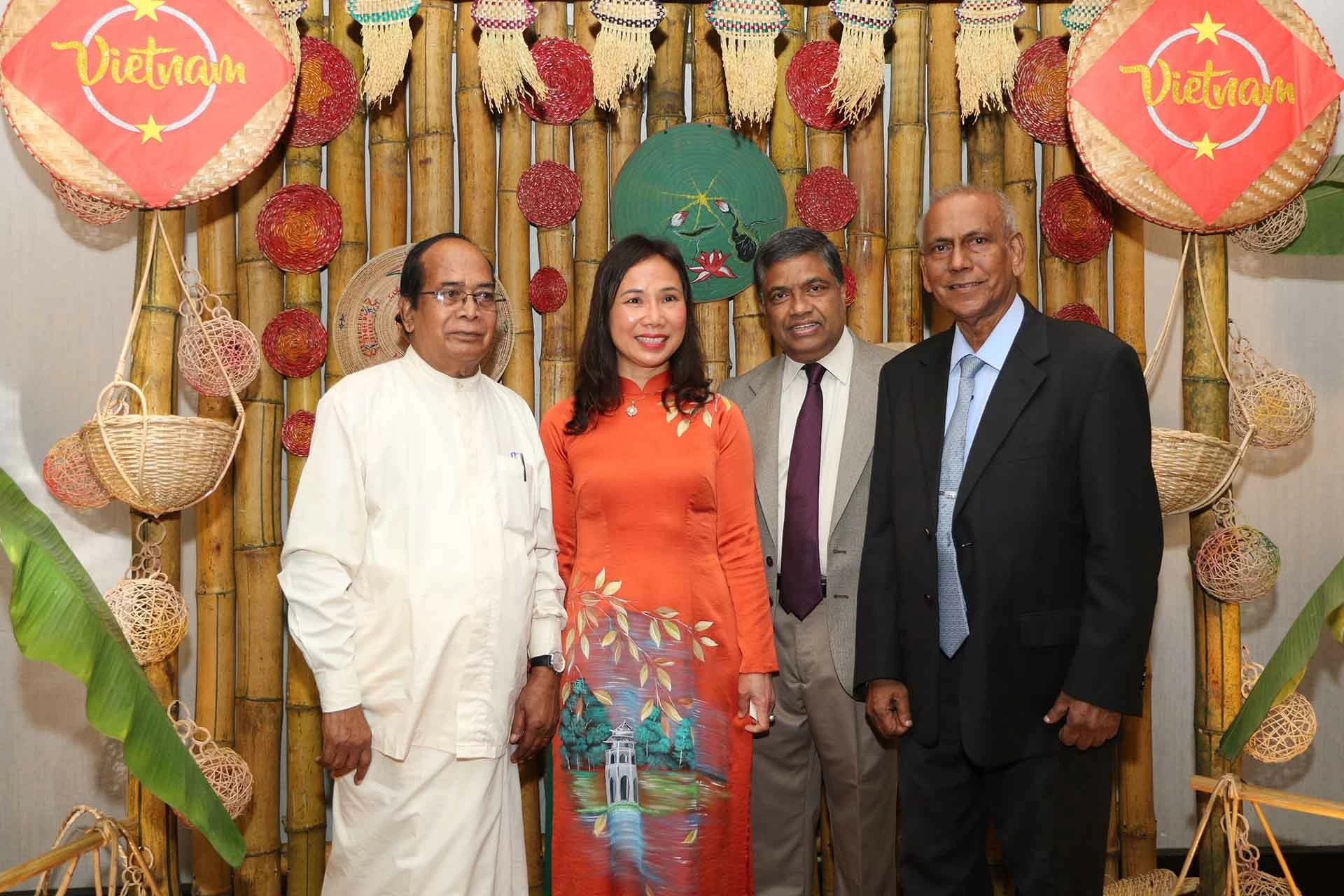 Đại sứ quán Việt Nam tại Sri Lanka tổ chức kỷ niệm Quốc khánh lần thứ 79 Đại sứ quán Việt Nam tại Sri Lanka tổ chức kỷ niệm Quốc khánh lần thứ 79