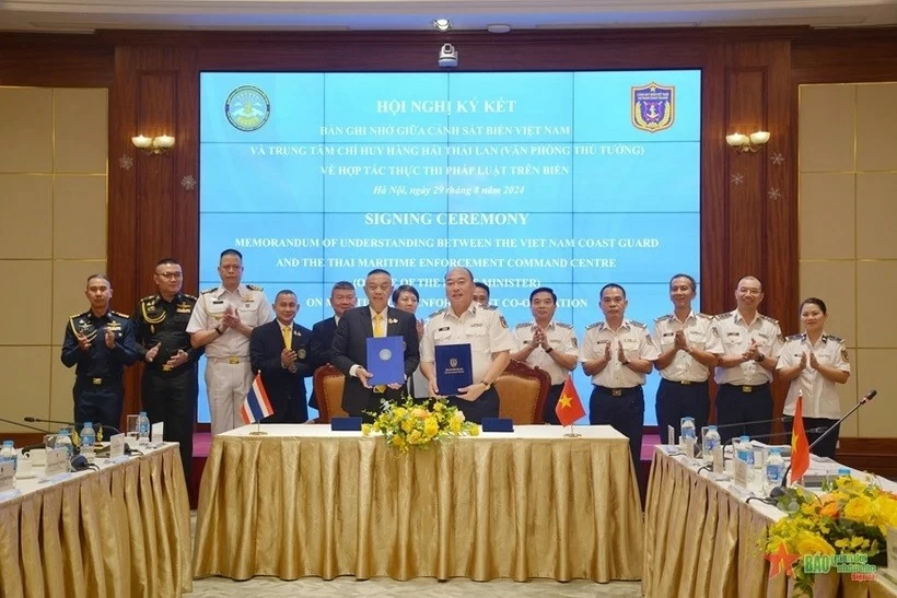 Vietnam Coast Guard and Thailand counterpart sign MoU on maritime law enforcement cooperation