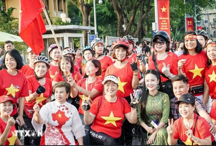 Flag-raising ceremony marks 79th National Day