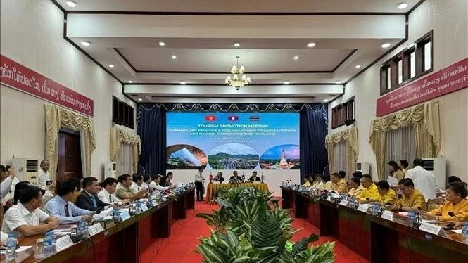 Vietnamese, Lao, Thai provinces strengthen tourism connectivity