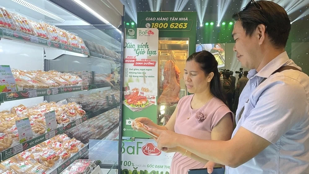 Giá heo hơi hôm nay 3/9: vẫn duy trì ổn định; Thái Bình tổ chức tập huấn phòng, chống dịch bệnh trên đàn heo. (Nguồn: stockbiz)