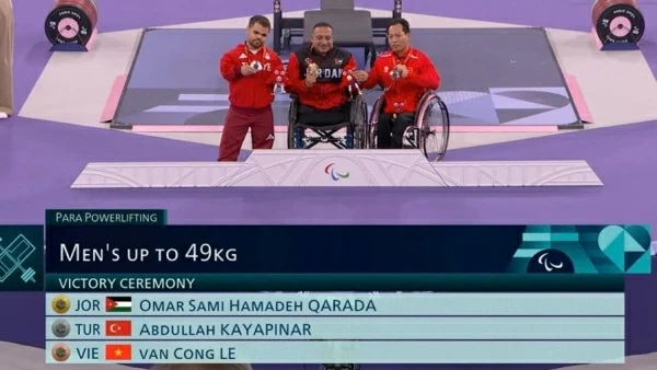 Paralympic Paris 2024: Lực sĩ Lê Văn Công giành huy chương đồng, VĐV Phạm Nguyễn Khánh Minh dừng bước