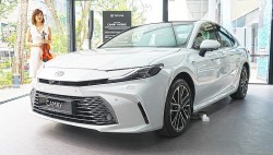 Toyota Camry 2025 ra mắt thị trường Đông Nam Á, ngày về Việt Nam không còn xa