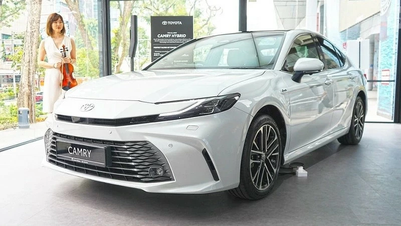 Toyota Camry 2025 ra mắt thị trường Đông Nam Á, ngày về Việt Nam không còn xa