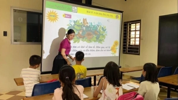 OV join hands in promoting Vietnamese language, culture