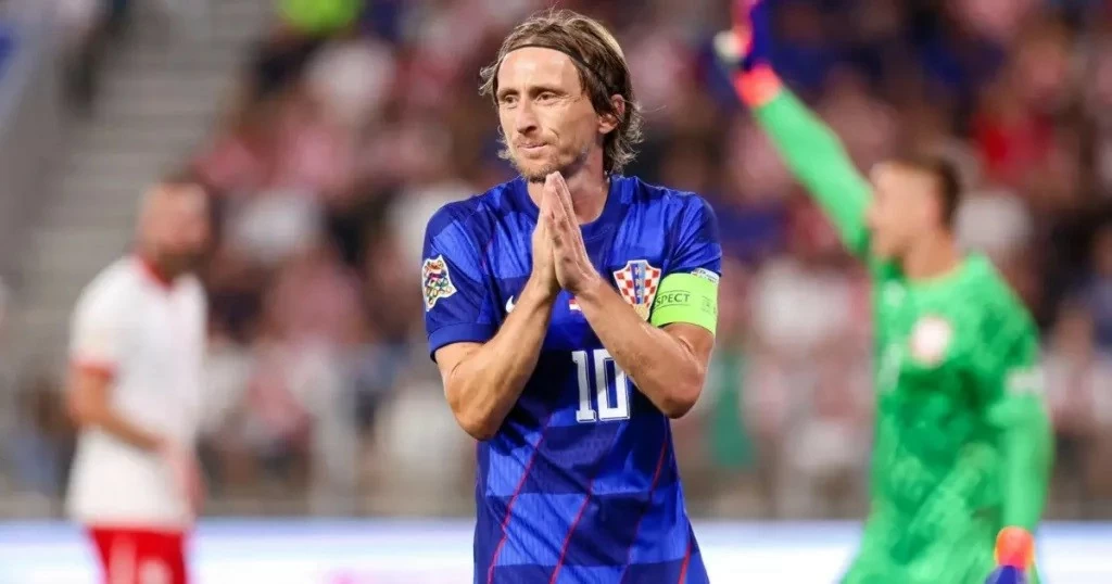 Luka Modric ghi bàn đẳng cấp trong ngày đặc biệt Luka Modric ghi bàn đẳng cấp trong ngày đặc biệt