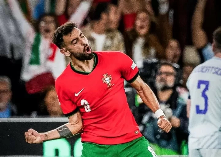 Bruno Fernandes tỏa sáng, cán mốc 600 trận ngày sinh nhật