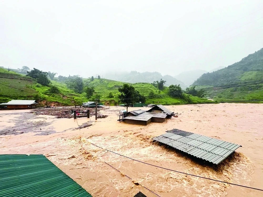 Chính phủ ban hành Nghị quyết về các nhiệm vụ, giải pháp trọng tâm khắc phục hậu quả bão số 3