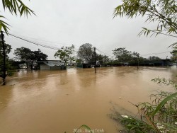 Hà Nội phát lệnh báo lũ, cảnh báo hàng chục tuyến phố có nguy cơ ngập