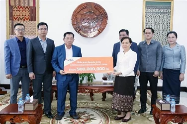 Overseas Vietnamese in Laos support victims of Typhoon Yagi