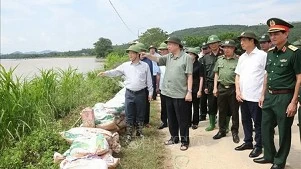 General Secretary, President To Lam pledges swift relief delivery in flood-hit Tuyen Quang