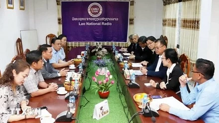 Laos commends cooperation between Vietnam, Lao Journalists Associations