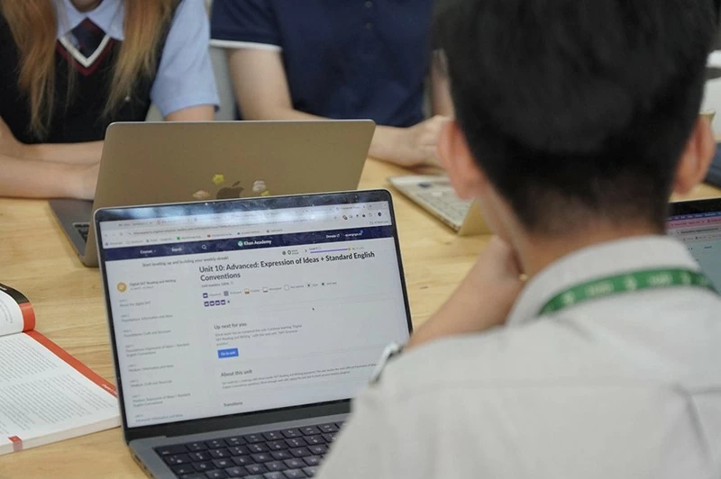 Dạy và học trực tuyến tại Việt Nam - Xu thế tất yếu cho giáo dục phát triển bền vững, thích ứng tương lai Dạy và học trực tuyến tại Việt Nam - Xu thế tất yếu cho giáo dục phát triển bền vững, thích ứng tương lai