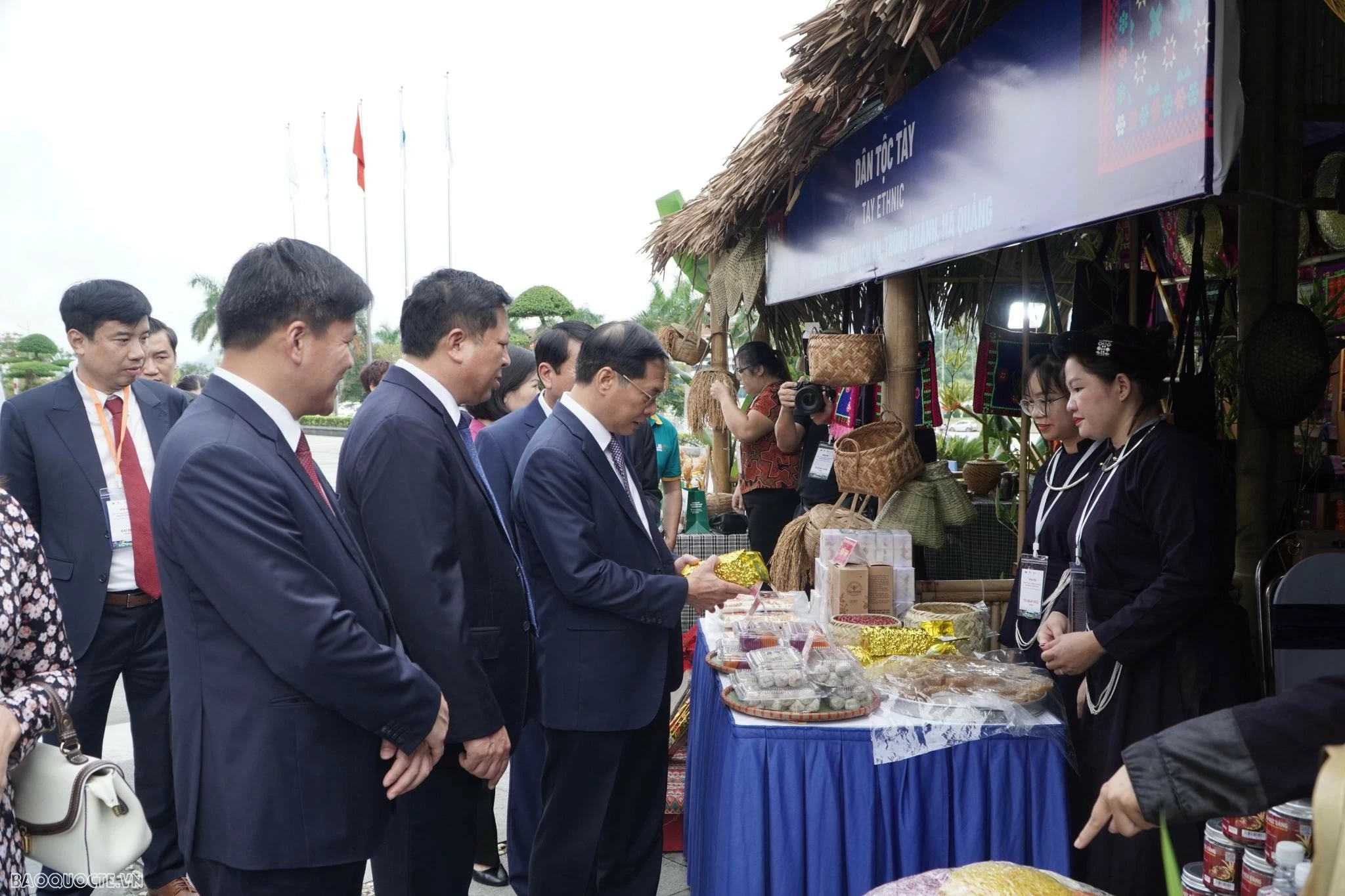 Phó Thủ tướng, Bộ trưởng Ngoại giao Bùi Thanh Sơn: Mô hình Công viên địa chất là 'chìa khoá' góp phần giải quyết thách thức toàn cầu