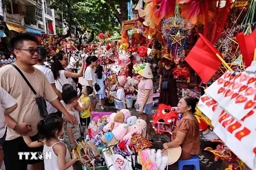 Top leader sends Mid-Autumn Festival wishes to children